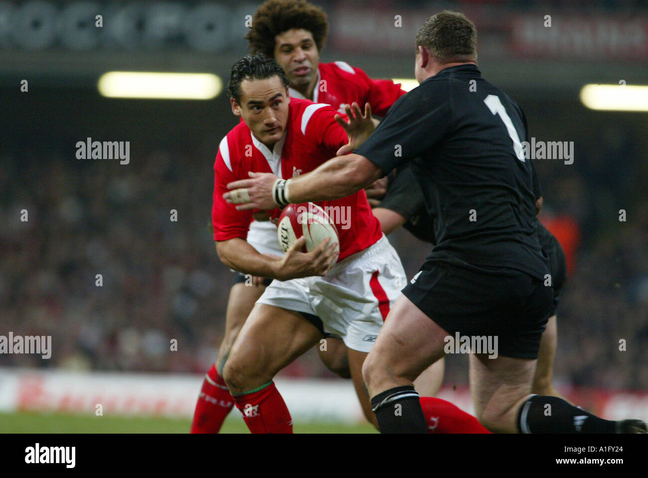 Sonny Parker de Galle et la Nouvelle-Zélande Lloyds TSB International Rugby Stade du millénaire, Cardiff, Pays de Galles du Sud Banque D'Images