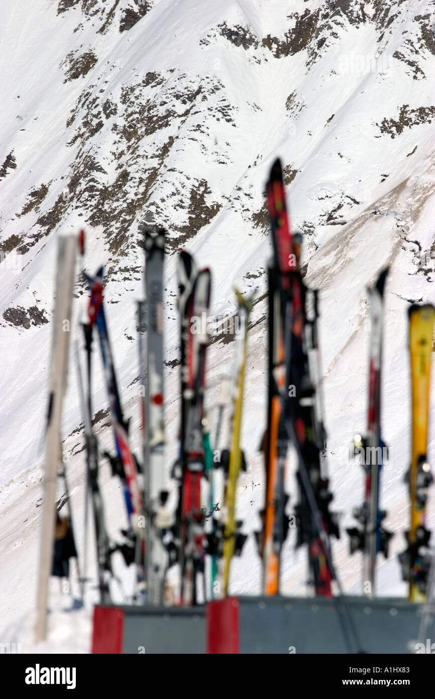 Creusa dans la neige ski Banque D'Images