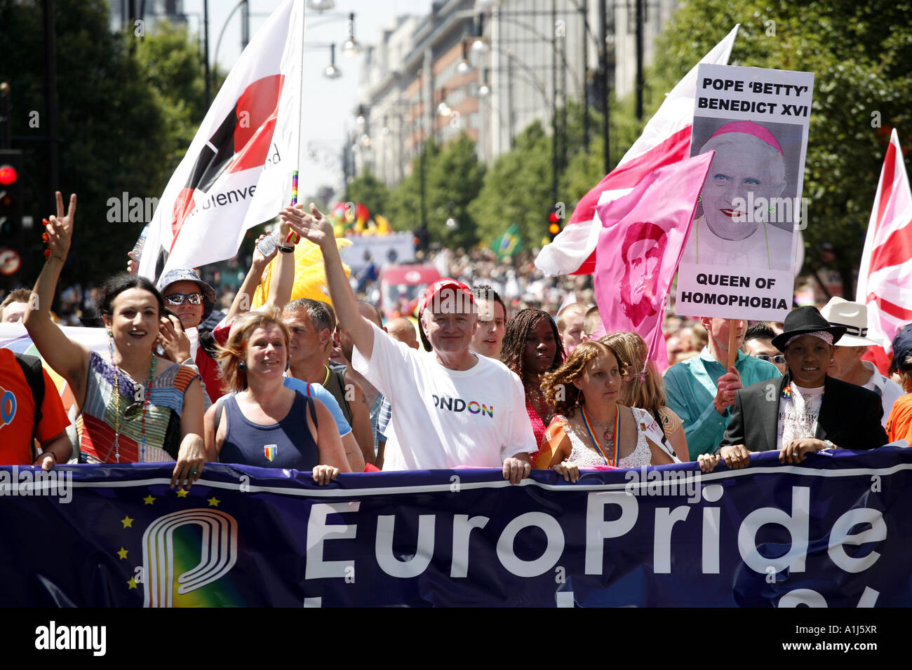 Ken Livingstone dans l'Europride gay mars à Londres Banque D'Images