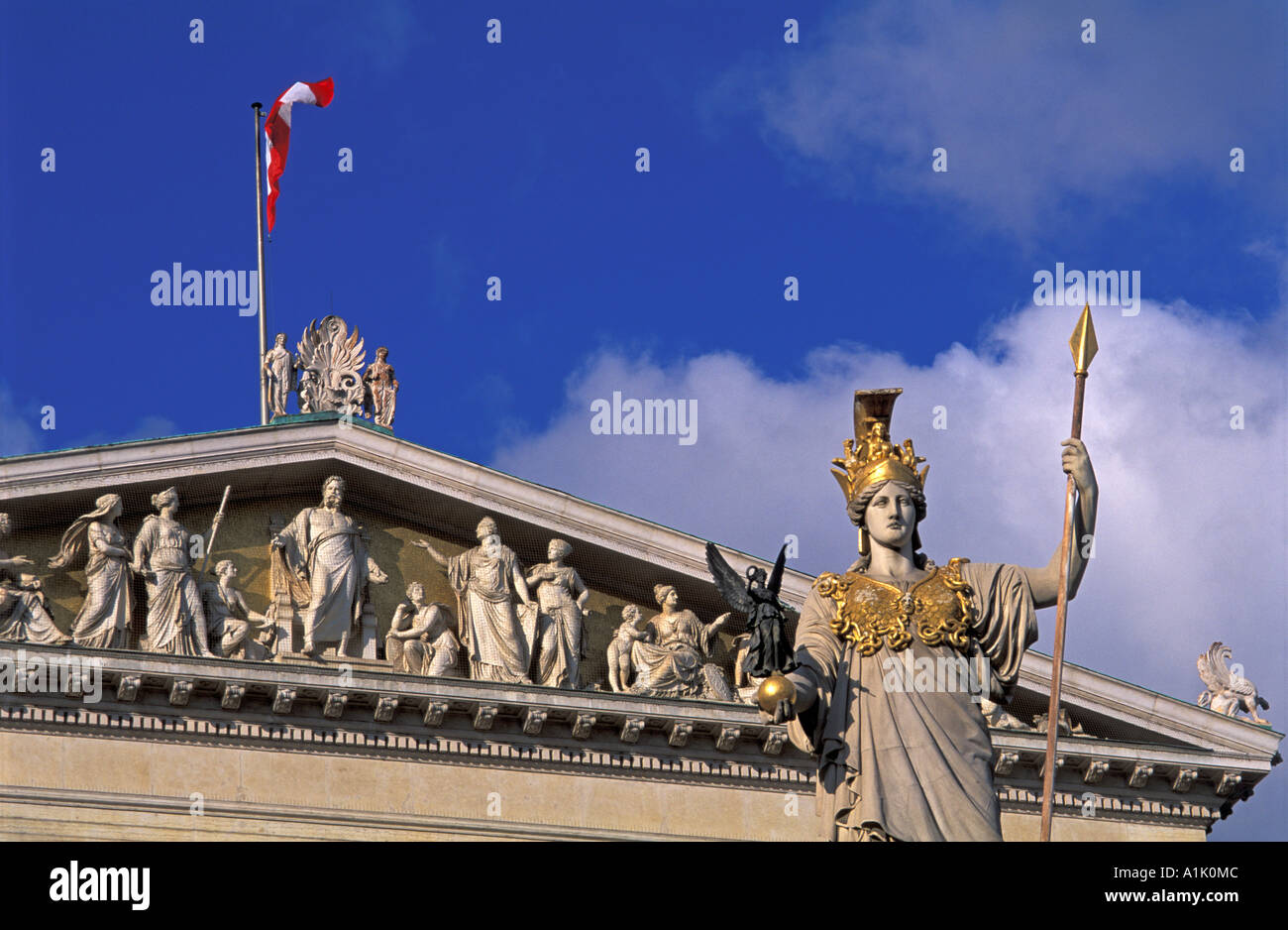 Le Parlement autrichien construit comme un mélange de style néo Renaissance et de l'architecture grecque classique Vienne Autriche Banque D'Images