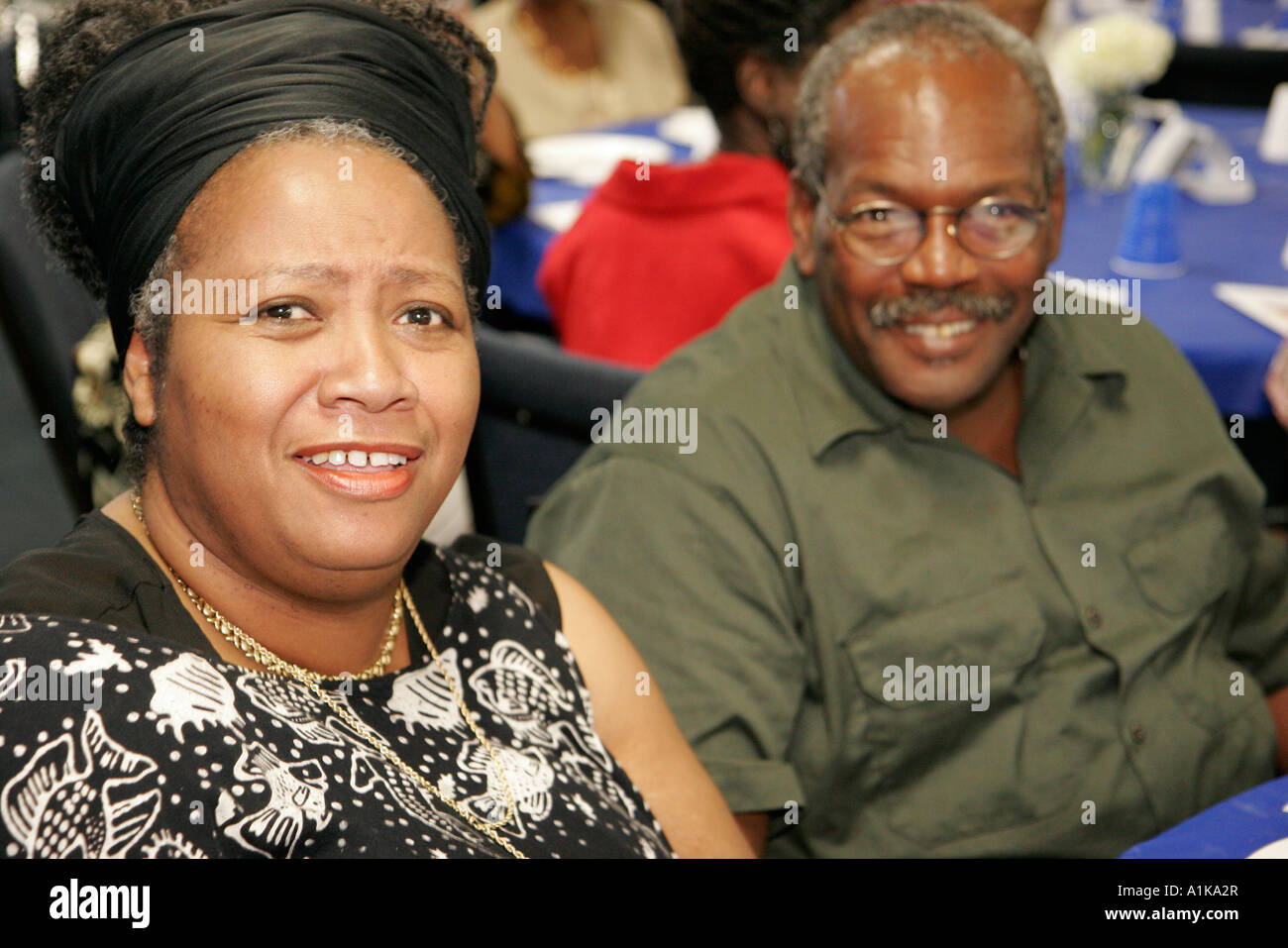 Miami Gardens Florida, grands-parents élever petits-enfants petit déjeuner d'appréciation, Société de développement communautaire, familles parents parents parents enfant Banque D'Images