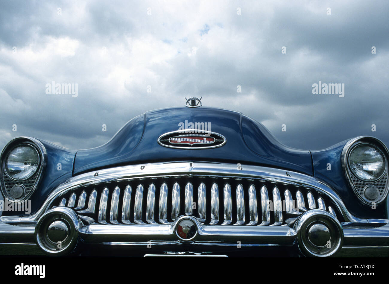 Buick riviera 1953 Banque de photographies et d’images à haute ...