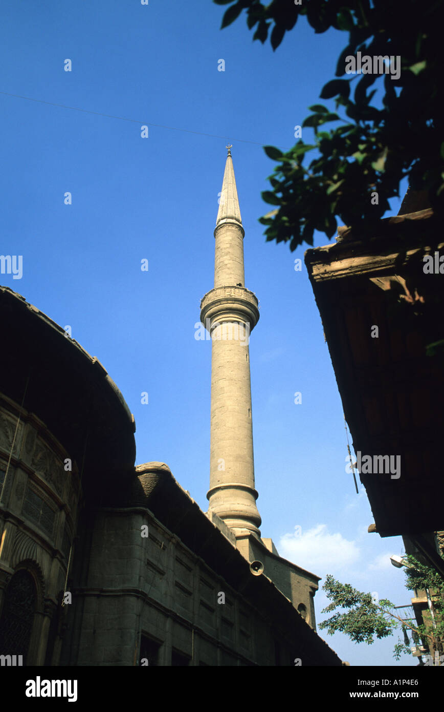 Minaret d'une mosquée au Vieux Caire Le Caire Egypte Banque D'Images