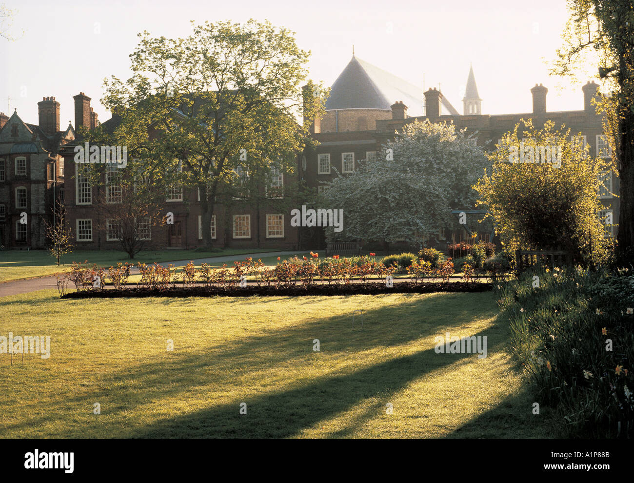 Vue depuis les jardins de bâtiments et Chapelle Somerville College Oxford Banque D'Images