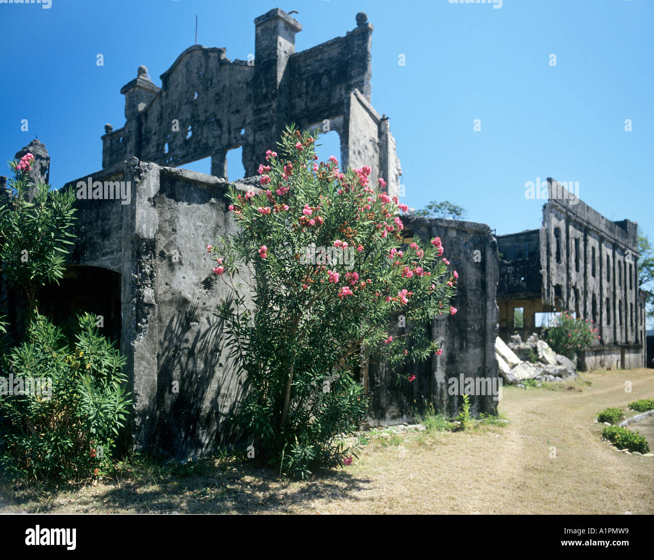 Les bâtiments, de Corregidor, aux Philippines. Banque D'Images