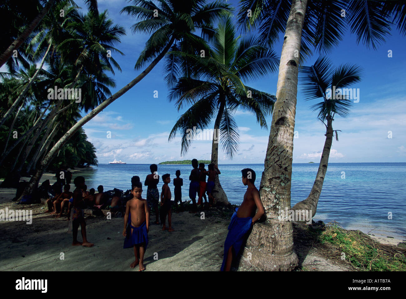 L'île de Yap Ifalik Caroline Islands États fédérés de Micronésie Micronésie editorial n'utilisez que le modèle ne libération Banque D'Images