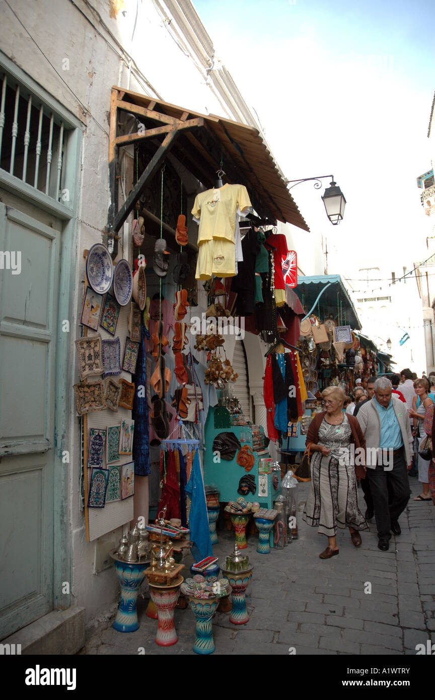 Bazar en médina de Tunis, capitale de la Tunisie Banque D'Images