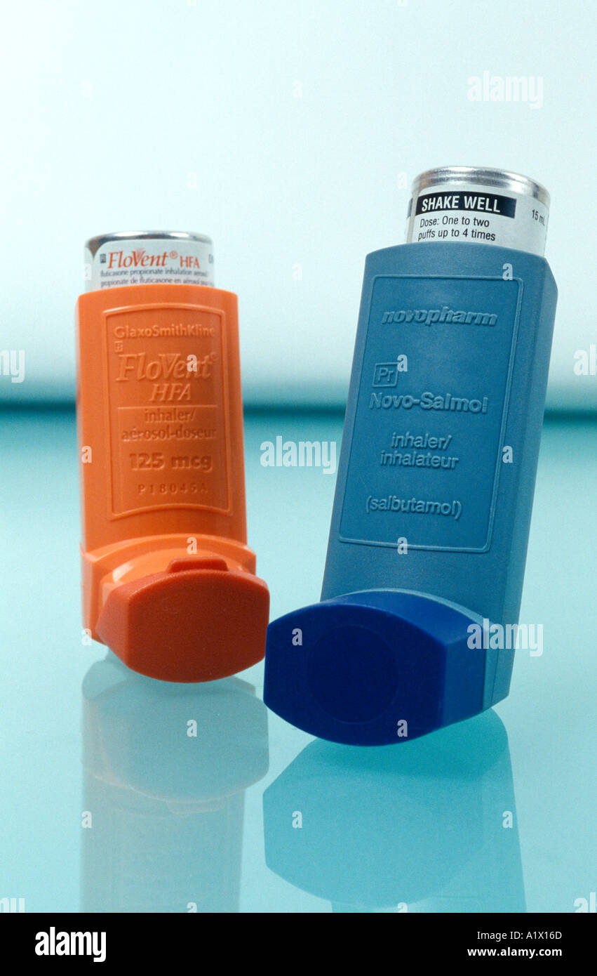 L'inhalation de médicaments de l'asthme Photo Stock - Alamy
