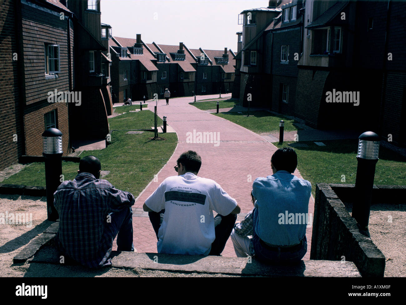 Étudiants DU CAMPUS AUTOUR Banque D'Images