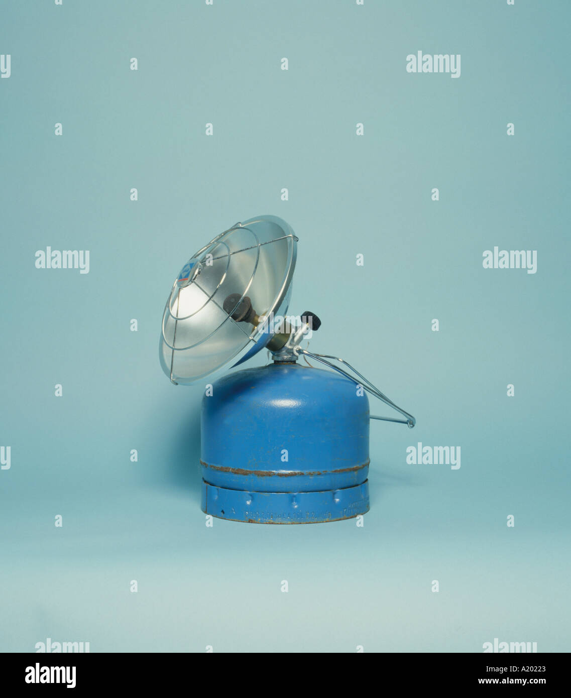 Chauffage camping gaz avec réflecteur Photo Stock - Alamy