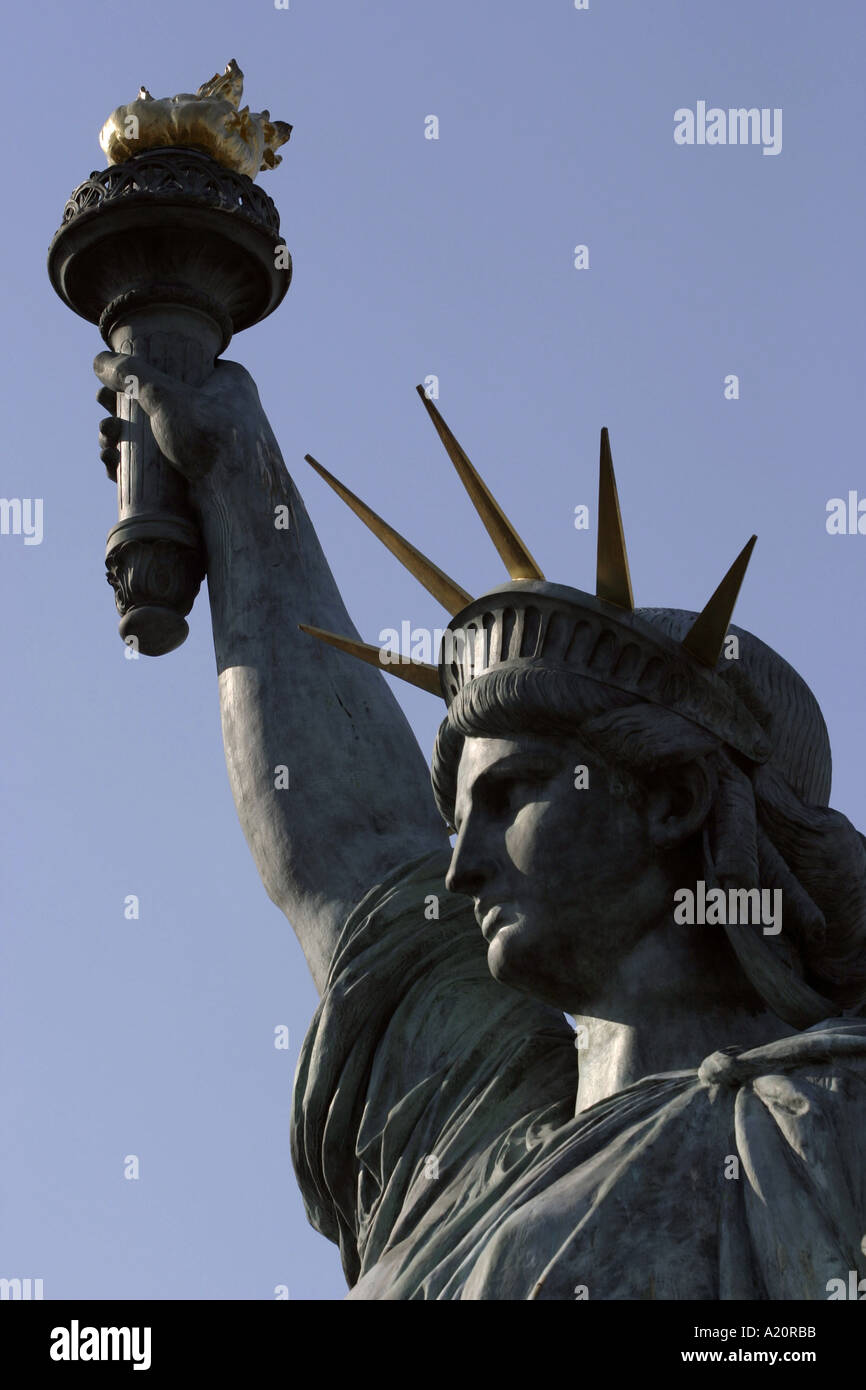 Statue de la liberté, de la baie de Tokyo, Odaiba, Tokyo, Japon. Banque D'Images