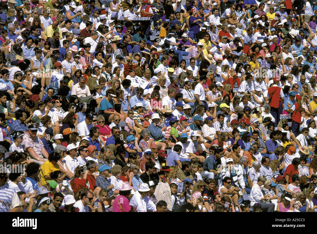 Foule DE SPECTATEURS Banque D'Images