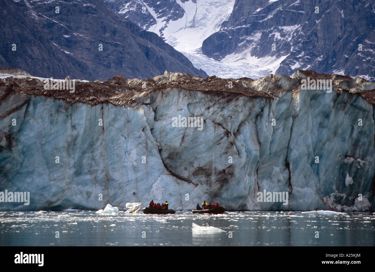 Bord de Ravin- Selfstroem et glacier, le Groenland, l'Est du Groenland, Groenland Nationalpark, Tunu Banque D'Images