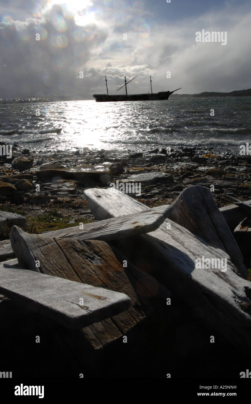 Bateau Bateau paysage vue de l'île Falkland war memorial anniversaire wod voile vie naufrage épave grille lady Elizabeth stanley Banque D'Images