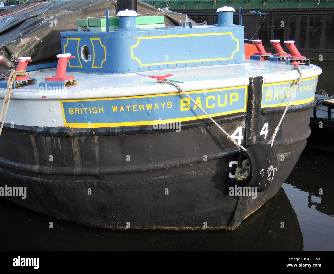 Barge Canal à Ellesmere Port Bateau étroit sur le Musée du canal de Shropshire Union Banque D'Images