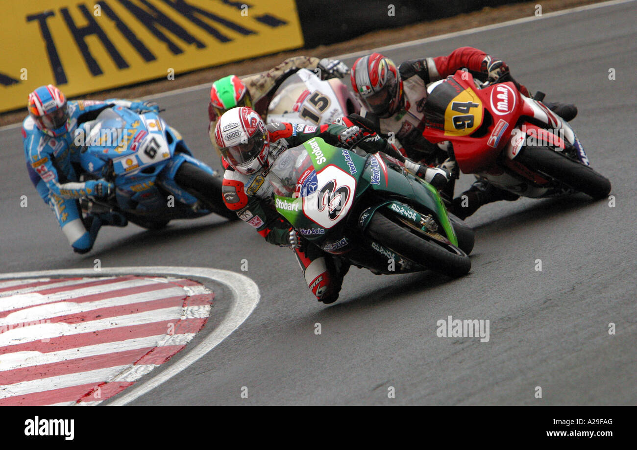 Courses de superbike britannique en 2006 à Brands Hatch Round 1 Banque D'Images