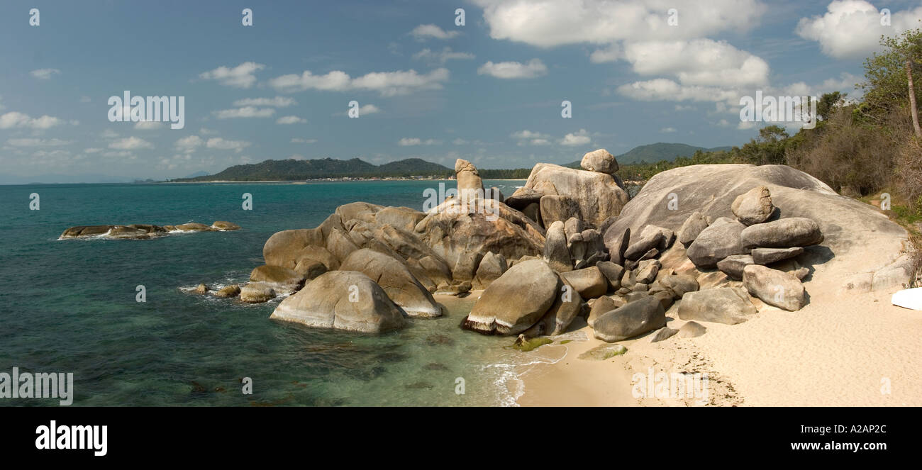 La côte Est de la Thaïlande Ko Samui Lamai Bay Hin da la grand-père rock phallique et Hin Yai la female rock vue panoramique Banque D'Images