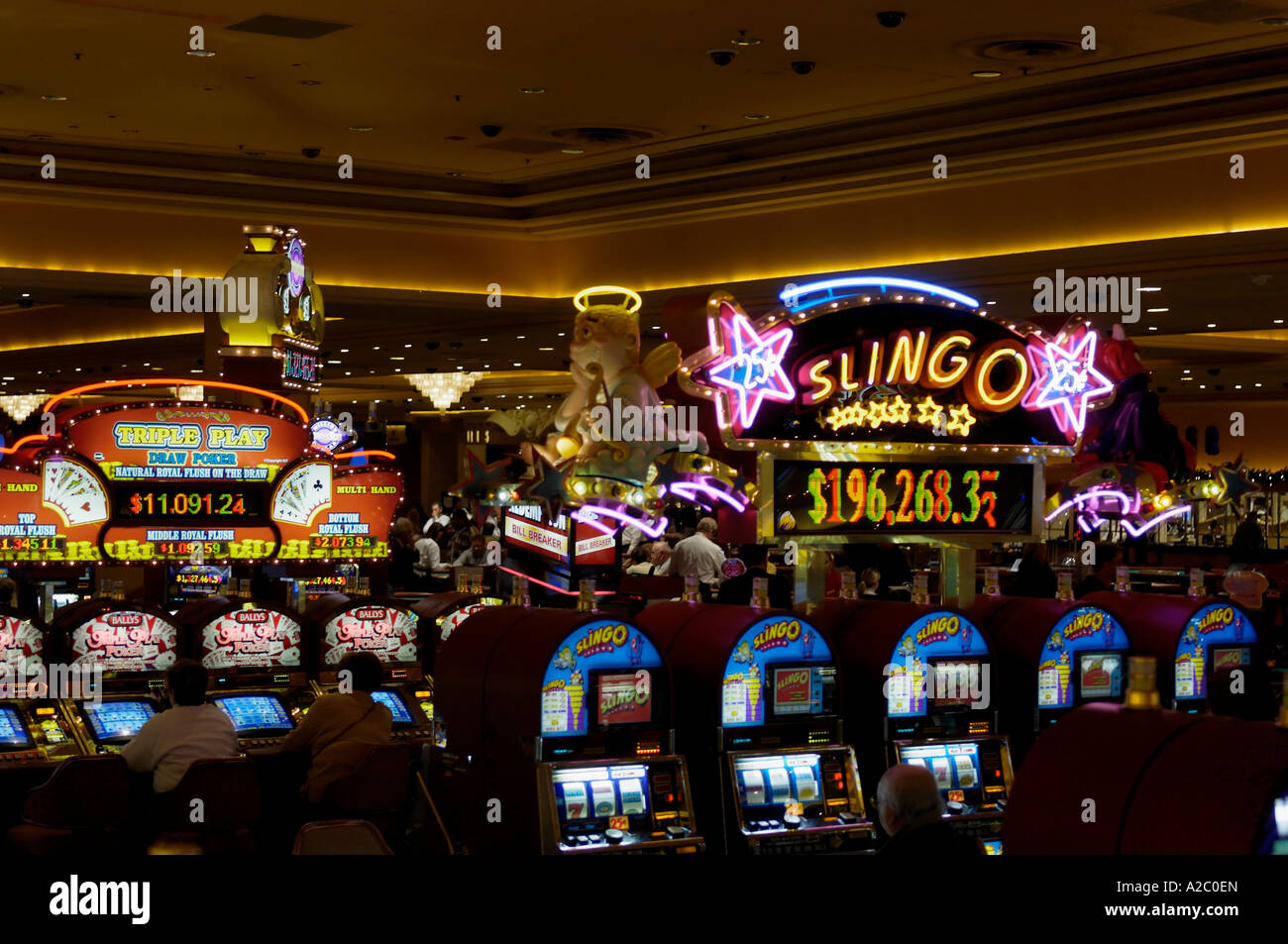 Machines à sous dans le Sahara Hotel and Casino à Las Vegas Banque D'Images