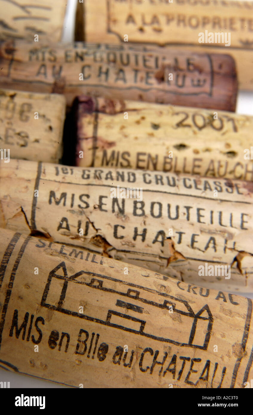 Gros plan sur des bouchons de vin français Banque D'Images