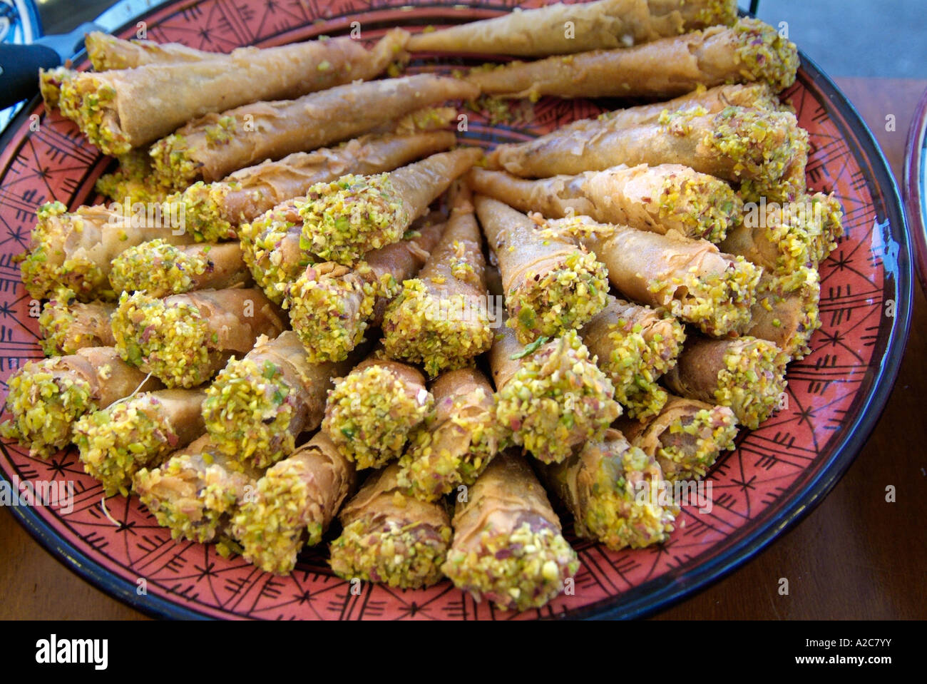 Maroc Moyen Orient Arabe Arabian Light Brown Soft Gateau Sec Sucre