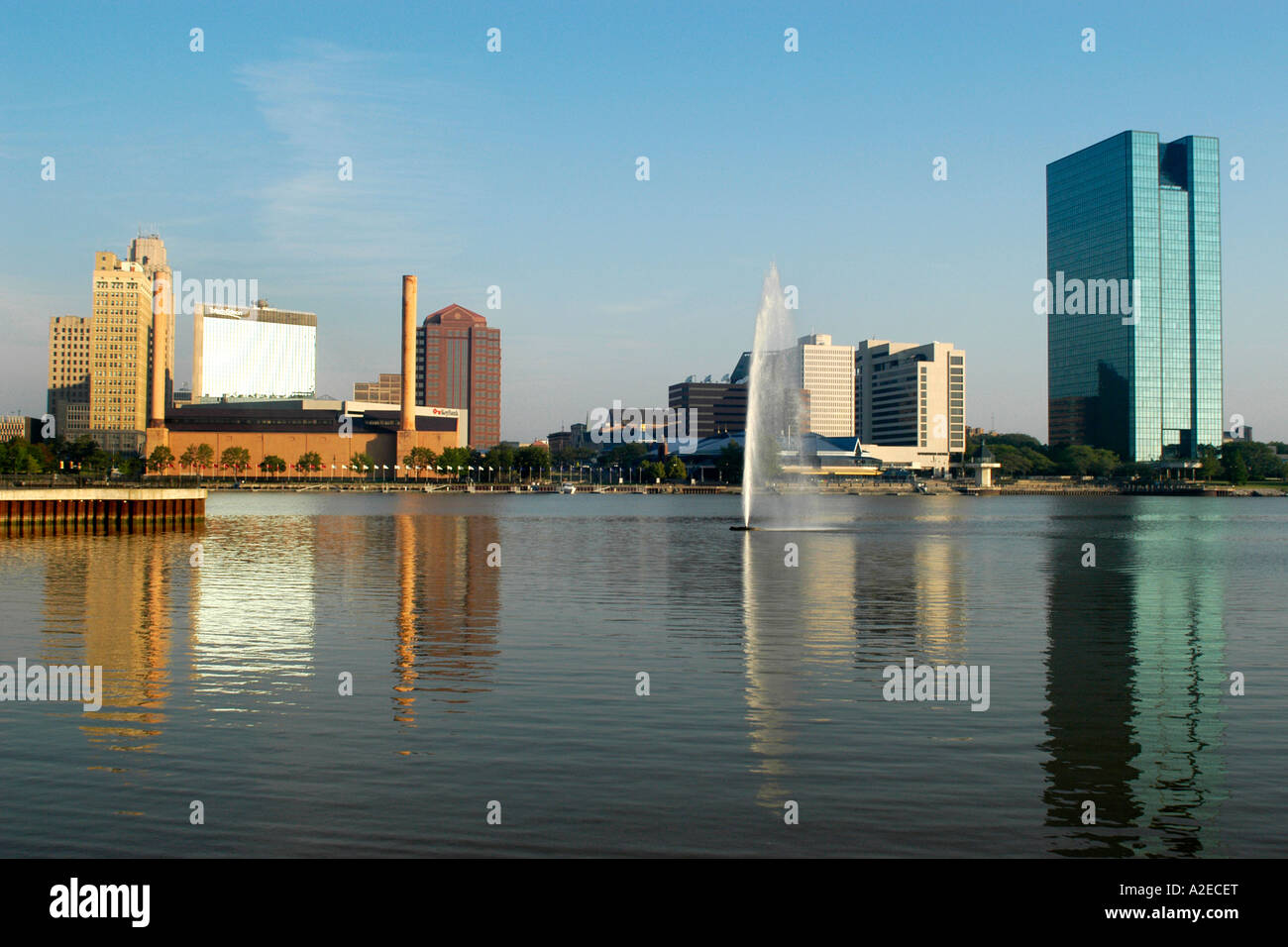 Vue de la rivière Maumee Toledo en Ohio City Banque D'Images