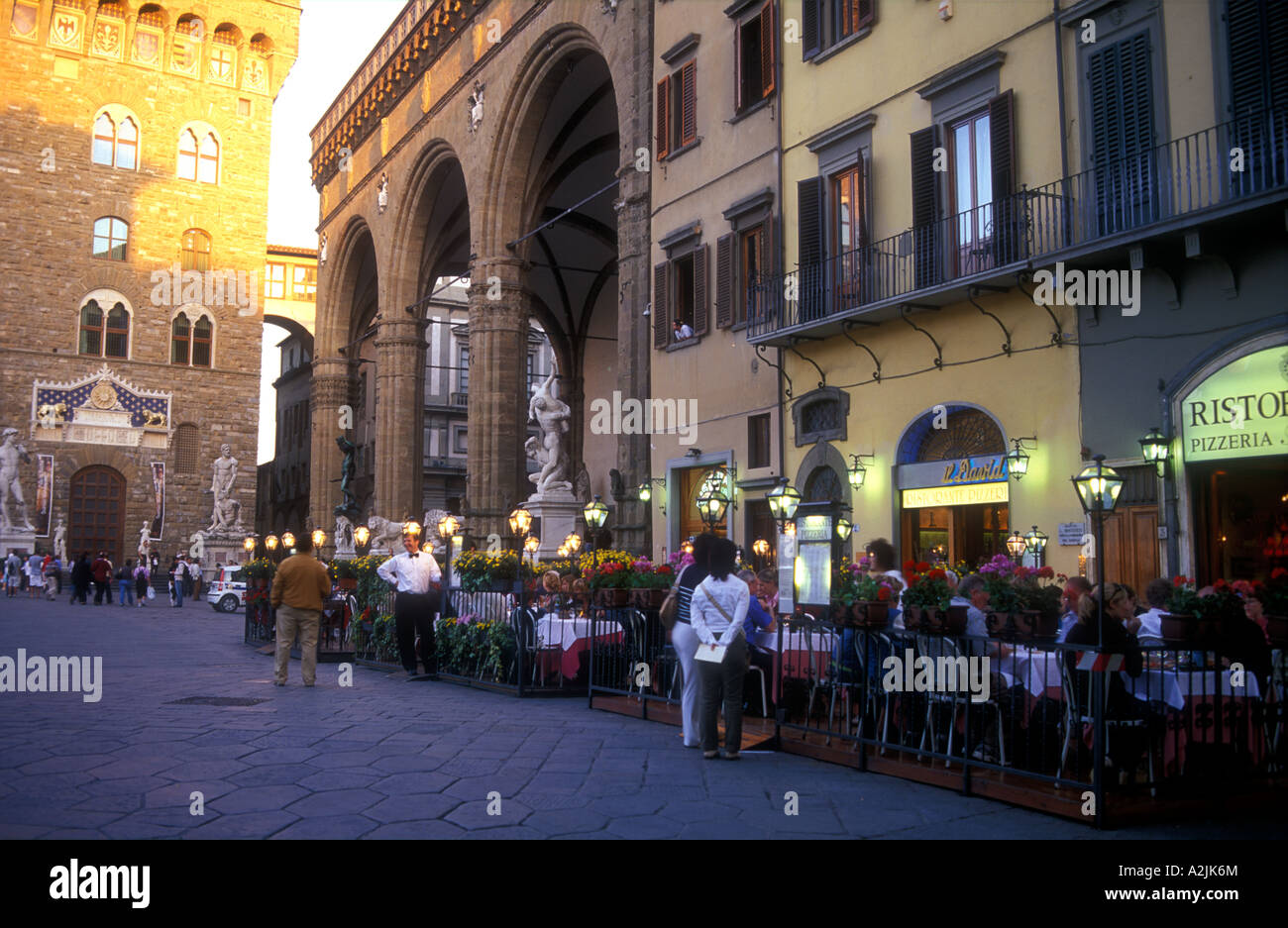 Italie Florence Toscane Piazza della Signoria restaurants et cafés Banque D'Images