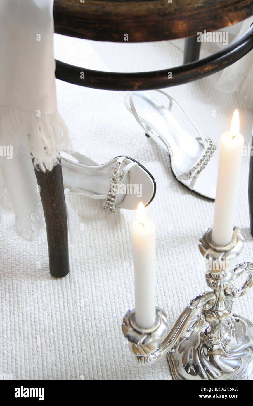 Portrait de l'allumé des bougies Banque D'Images