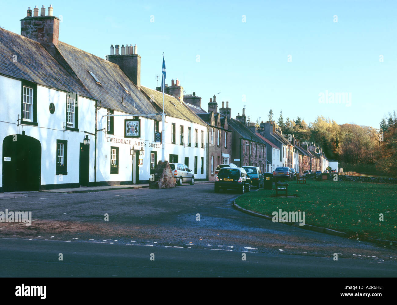 Tweeddale Arms Hotel et Village Green, Gifford, East Lothian, Scotland Banque D'Images