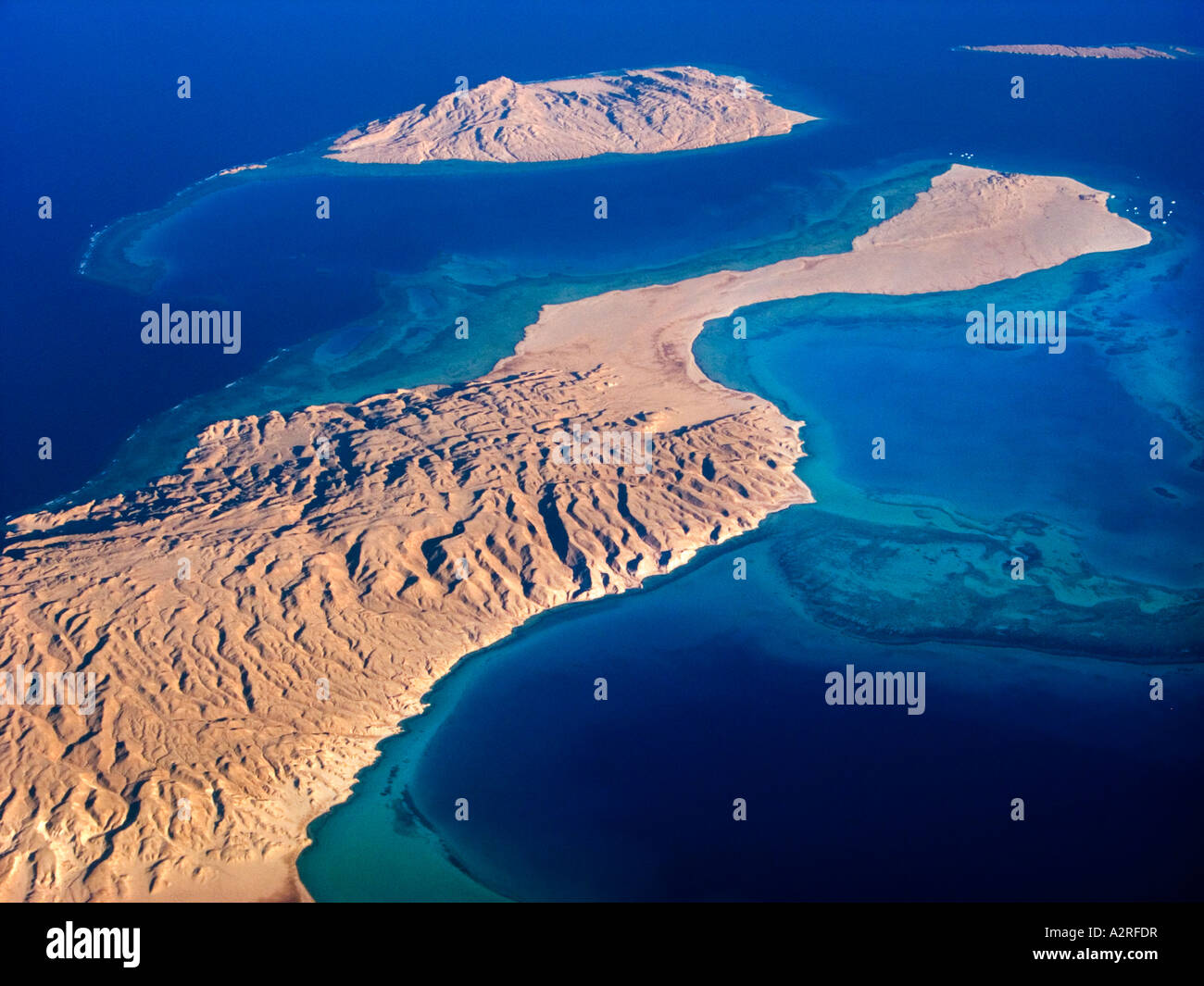 Voler sur Sharm el-Sheikh Égypte péninsule du Sinaï d'oiseau oiseaux oiseaux paysage de montagnes collines valley mountain Banque D'Images