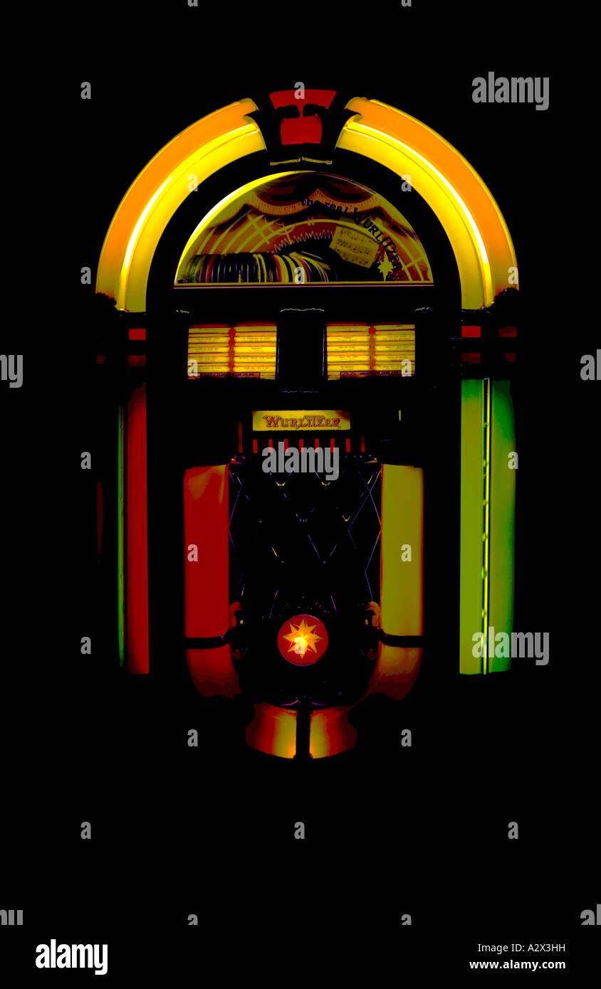 Jukebox Wurlitzer brille dans le bar de l'Hôtel 'American', Amsterdam, Pays-Bas Hollande, Europe Banque D'Images