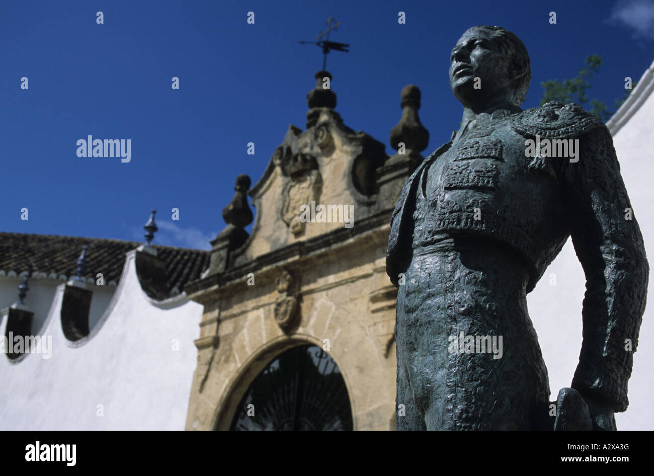 Statue de torero hors arènes de Ronda, Espagne Banque D'Images