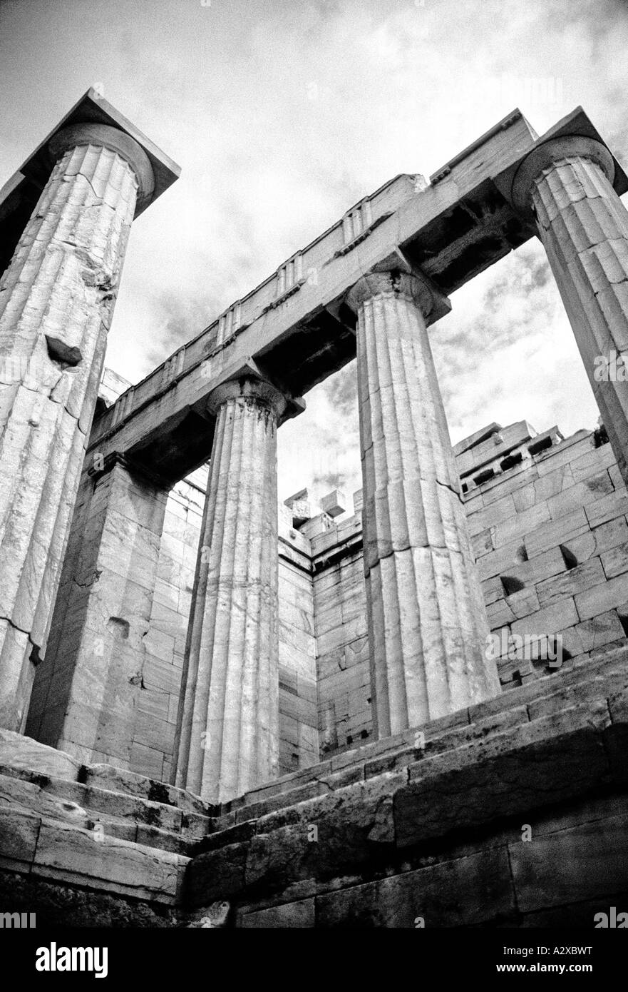 Le Proplaea de l'Acropole, Athènes, Grèce. Banque D'Images