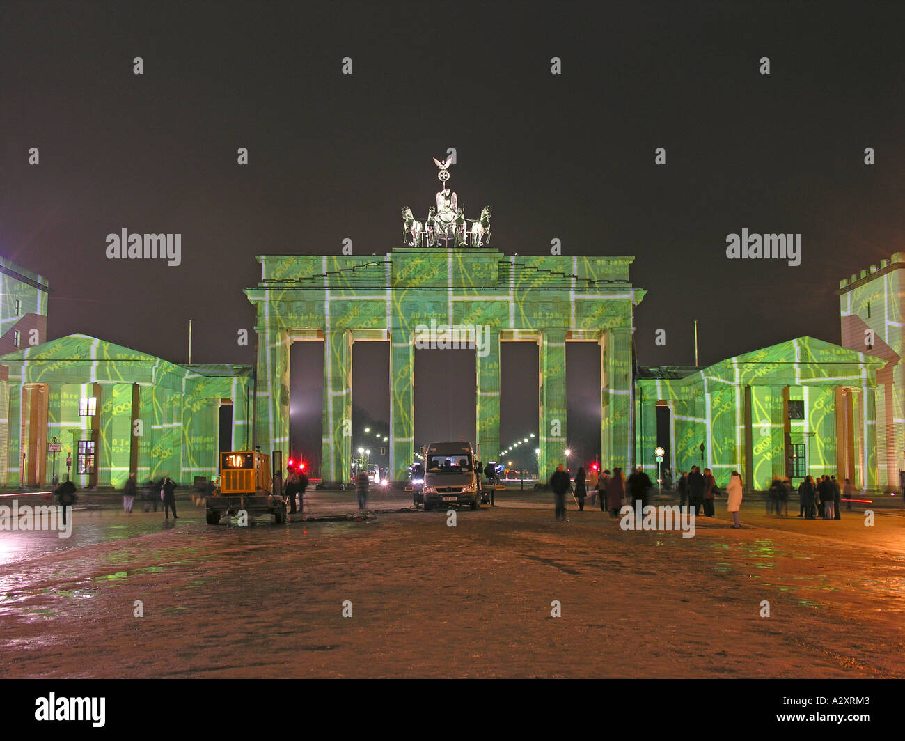 Allemagne Capitale Berlin une projection spéciale pour la Semaine verte internationale de Berlin 2006 sur la célèbre Porte de Brandebourg Banque D'Images