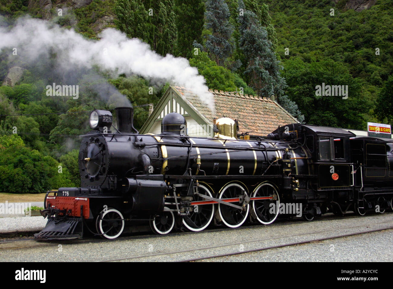 Le train à vapeur Kingston Flyer à Kingston, sur la rive sud du lac Wakatipu, Nouvelle-Zélande Île du Sud Banque D'Images