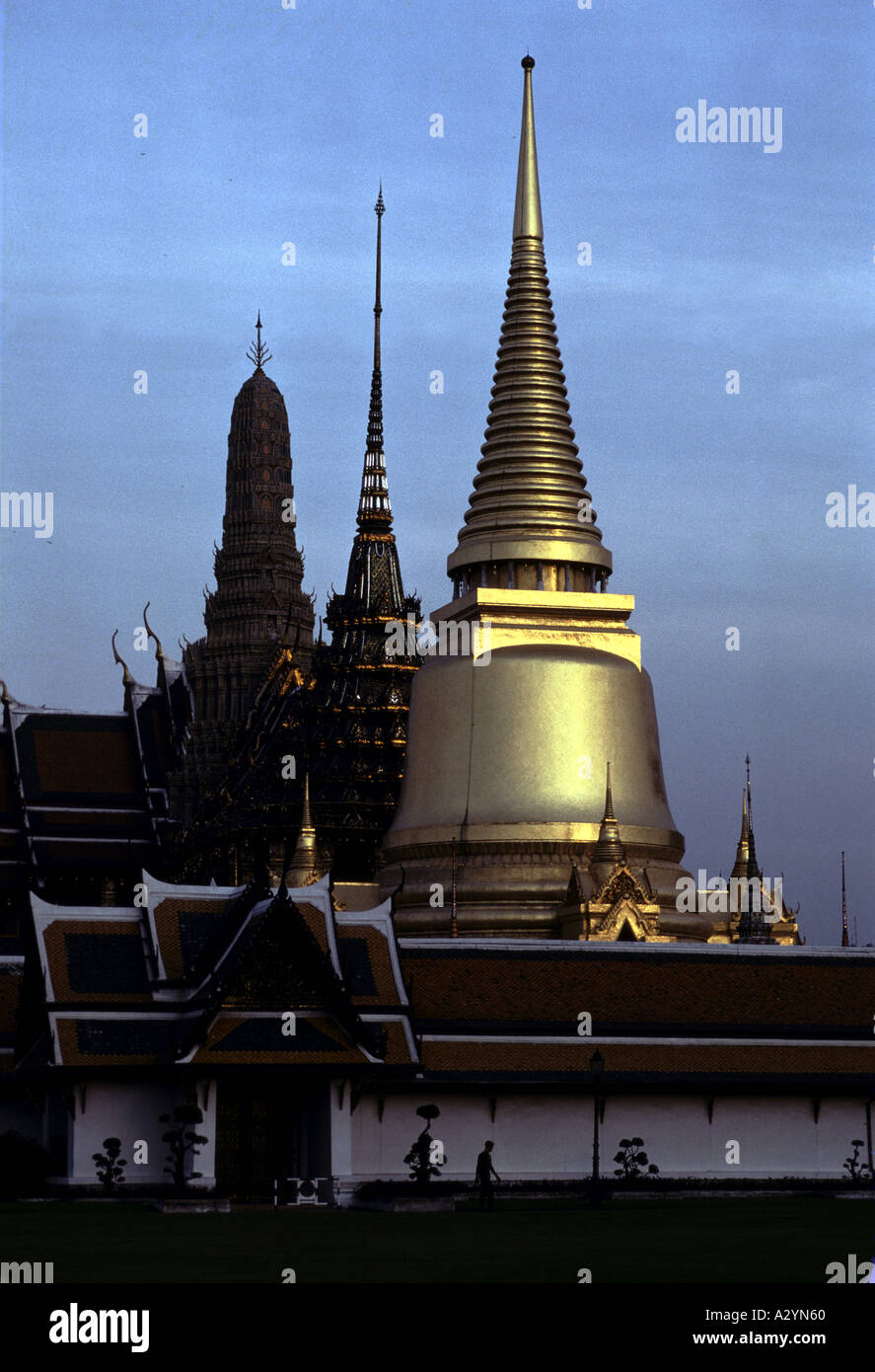 Temple du Bouddha d'Émeraude (Wat Phra Kaew) : temple Bouddhiste le plus sacré de Thaïlande, située dans le Grand Palace. Banque D'Images