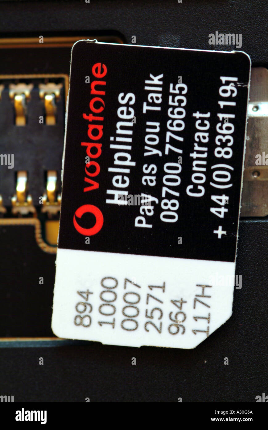 La carte SIM de l'entreprise Vodafone en Angleterre Royaume-uni téléphone mobile Banque D'Images
