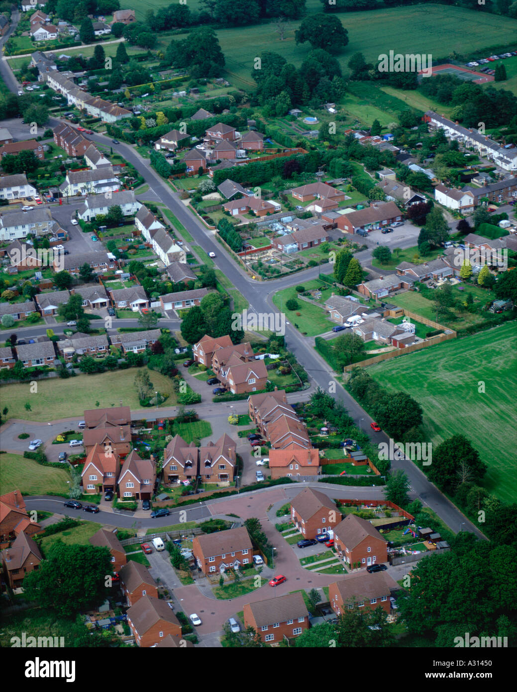 Vue aérienne du Village Nr Savernake Forest Wiltshire UK Banque D'Images