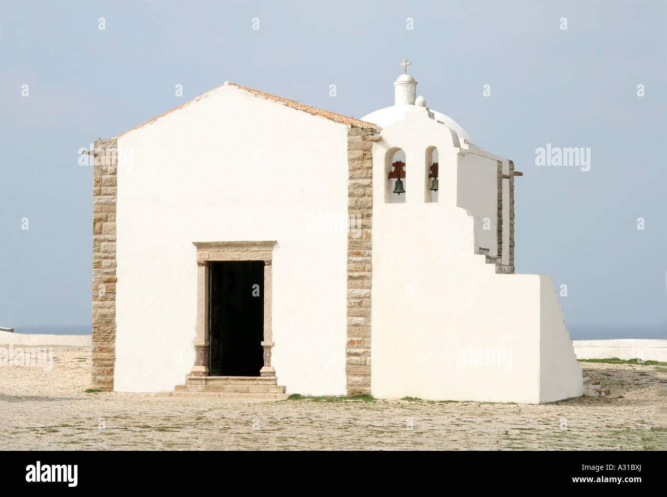 Nossa Senhora de Graca, chapelle du xvie siècle, en raison de Fortaleza de Sagres, construit par Henri le Navigateur, Ponta de Sagres, Banque D'Images