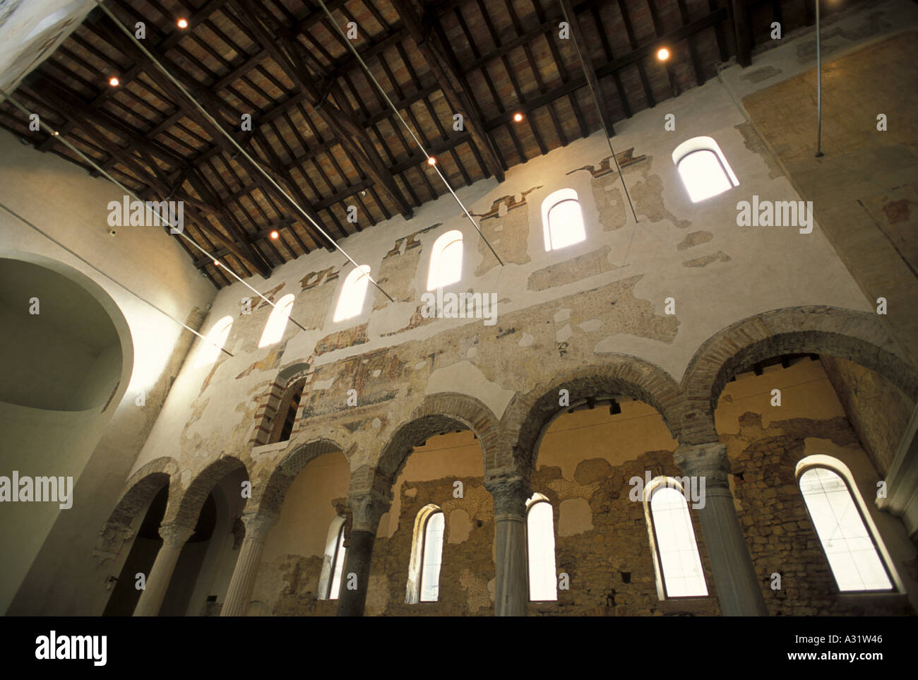 San Salvatore Basilica Santa Giulia Italie Lombardie Brescia monastère Banque D'Images