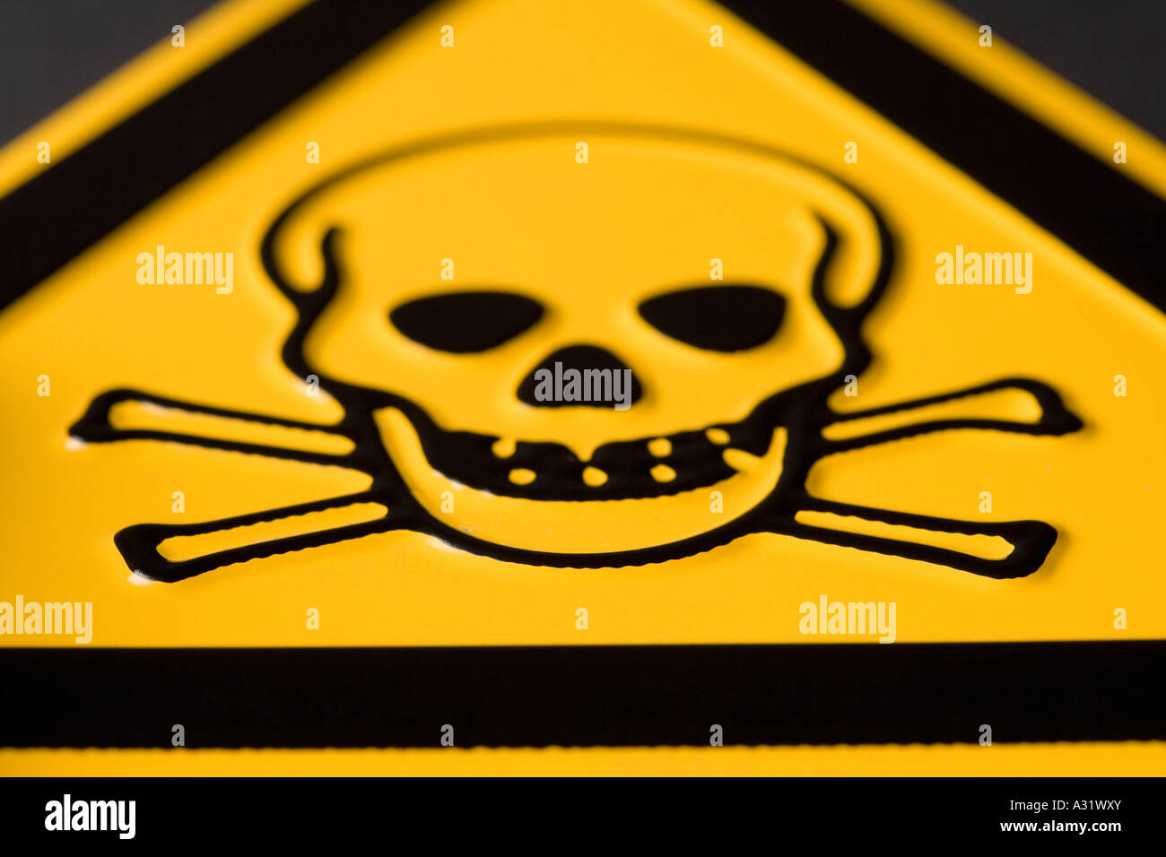 Substance toxique signe avec tête de mort Banque D'Images Substance toxique signe avec tête de mort Banque D'Images