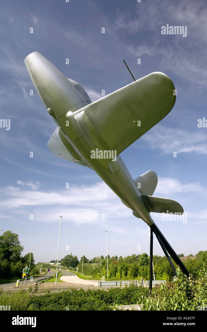 Le Gloster E28/39 mémorial à Sir Frank Whittle sur le rond-point A426 à Lutterworth Leicestershire Angleterre Banque D'Images