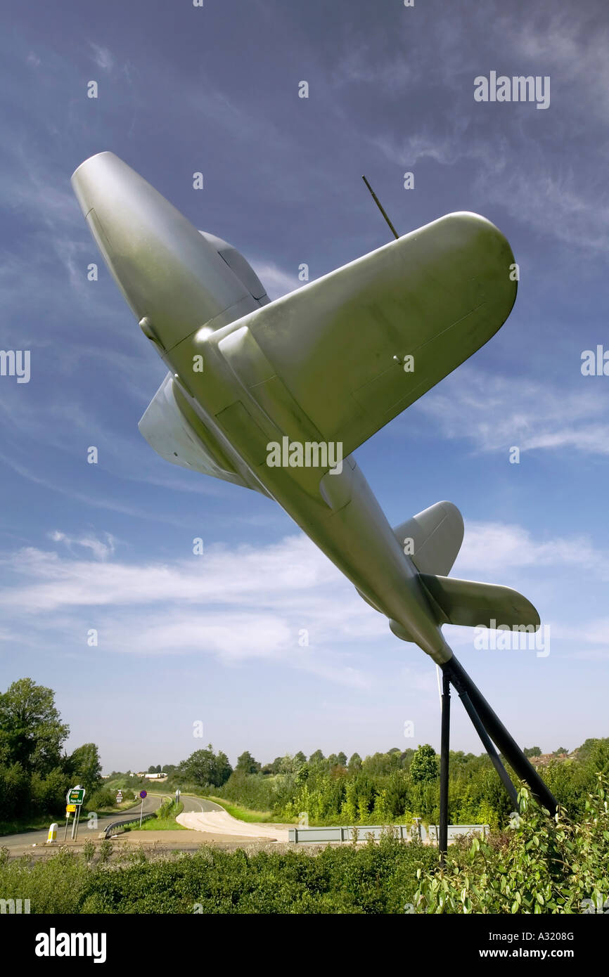 Le Gloster E28/39 mémorial à Sir Frank Whittle sur le rond-point A426 à Lutterworth Leicestershire Angleterre Banque D'Images