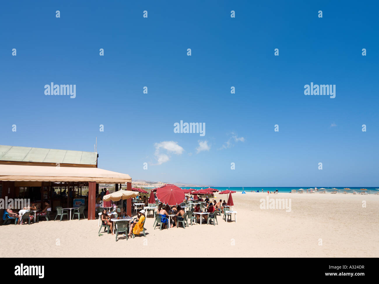 Beach Bar sur la plage principale de la Costa Calma, Fuerteventura, Îles Canaries, Espagne Banque D'Images