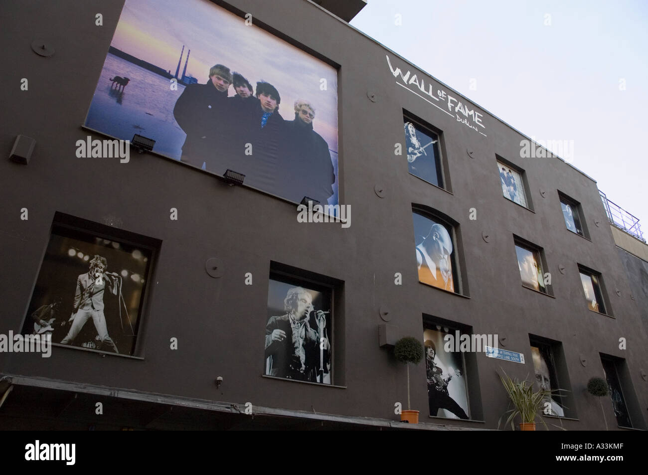 Le mur de la renommée de Dublin commémorant des musiciens tels que U2, Bob Geldof Phil Lynott Van Morrison et Rory Gallagher Banque D'Images