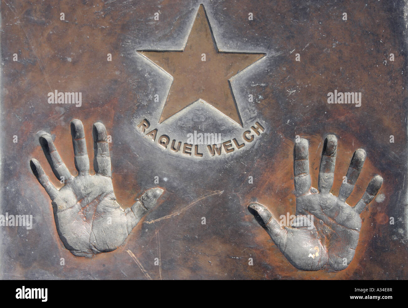 Raquel Welch's handprints Banque D'Images