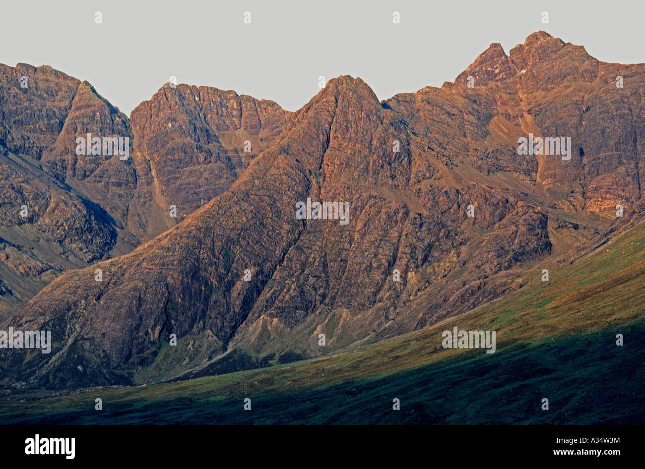 Les Cuillin noires. Coire na Creiche, Glen cassante, île de Skye, Écosse, Hébrides intérieures, le Royaume-Uni, l'Europe. Banque D'Images