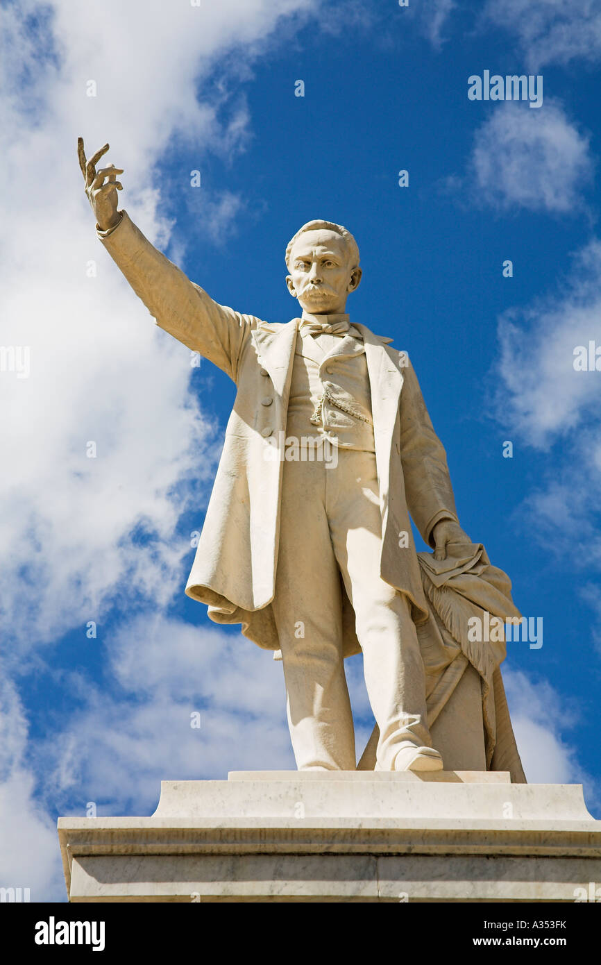 Monument à José Marti, Parque Jose Marti, Plaza de Armas, Cienfuegos, Cienfuegos Province, Cuba Banque D'Images