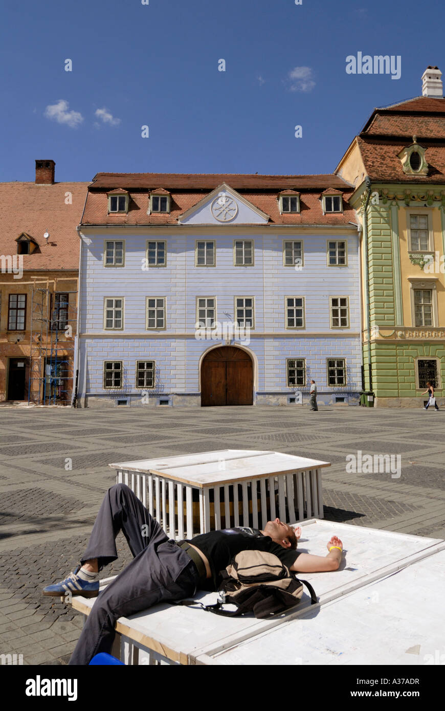 Roumanie Sibiu. Capitale européenne de la Culture 2007. Blue House (1672) de style baroque à Piata Mare. Banque D'Images