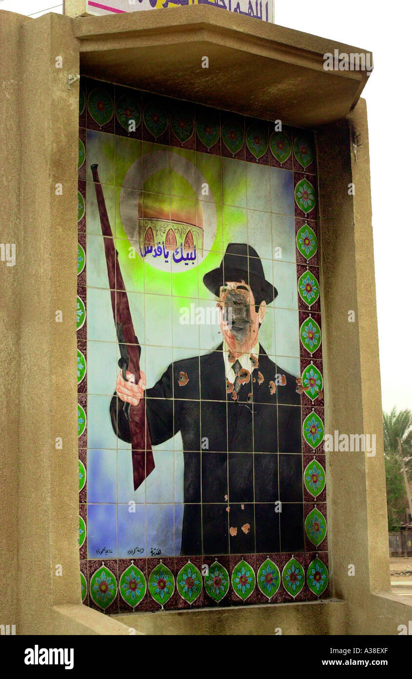 Statue de Saddam Hussein, Bagdad fontaine Banque D'Images