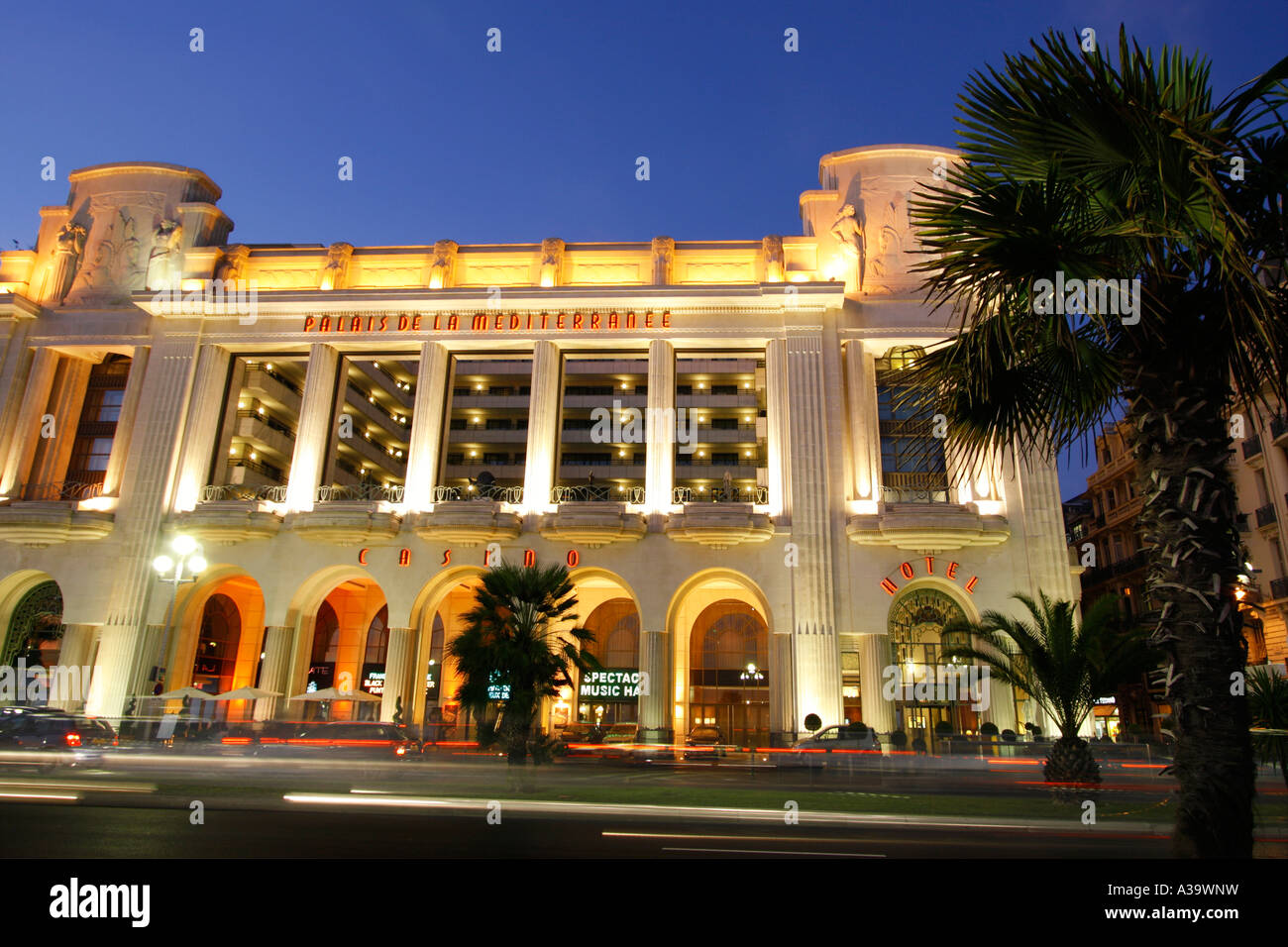 France Nice Promenade des Anglais Hôtel Palais de la Méditerranée Casino Theatre Banque D'Images